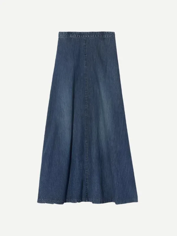 Astrid Denim Skirt in Classic Wash