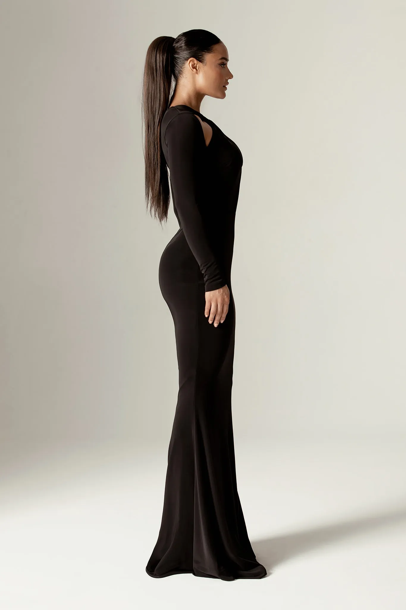 Baran Criss Cross Neckline Maxi Dress (Black)