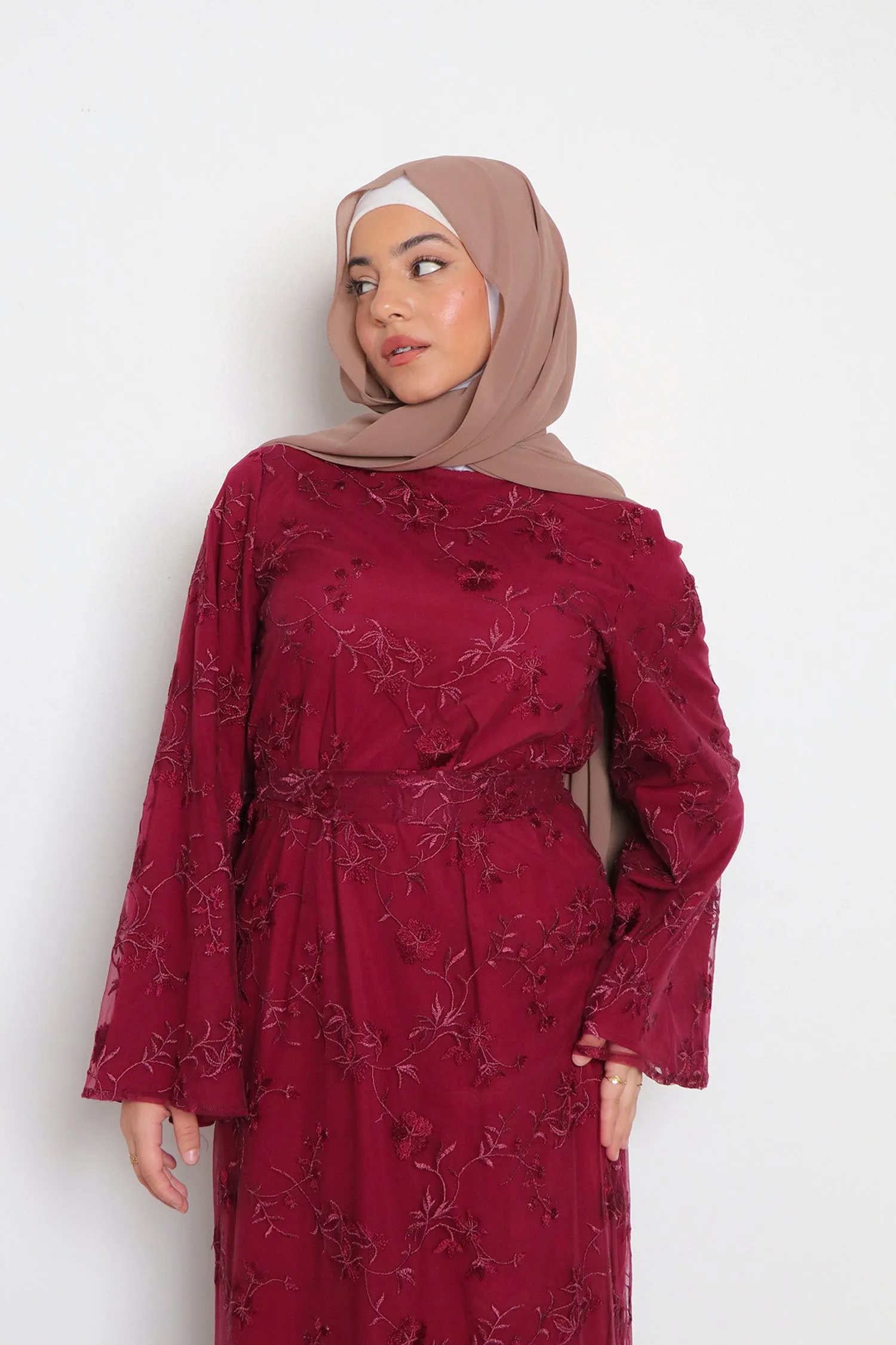 Inara Embroidery Dress- Mahogany