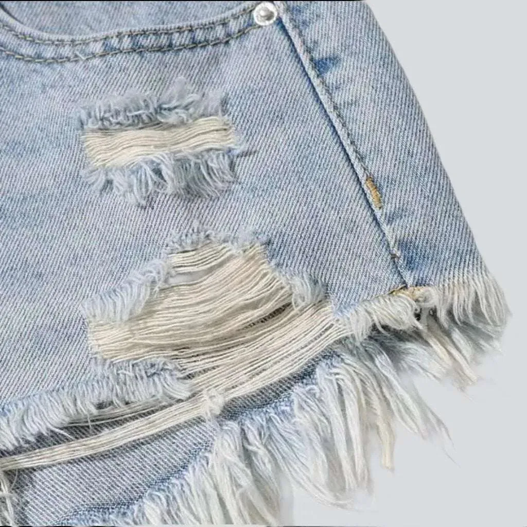 Wide women's distressed jean shorts